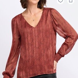 Nine Britton V-Neck Rust Blouse
